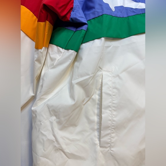 Levi's color block windbreaker jacket. 3x plus size. New with tags. - Picture 9 of 11